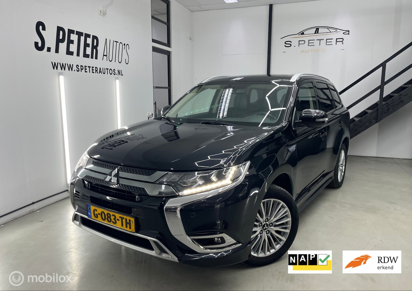 Mitsubishi Outlander - 2.4 PHEV Intense S 2.4 PHEV Intense S - AutoWereld.nl