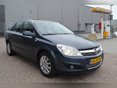 Opel Astra Wagon - 1.6 Temptation bj07 airco elec pak trekhaak