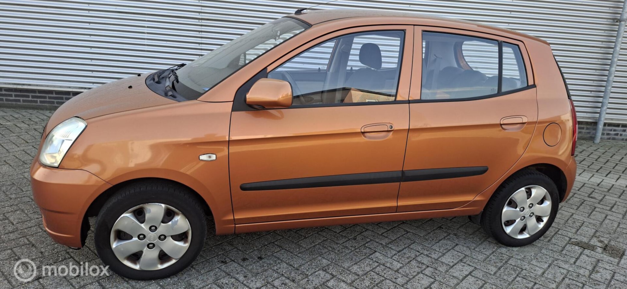 Kia Picanto - 1.0 LX apk okt 2027!!! - AutoWereld.nl
