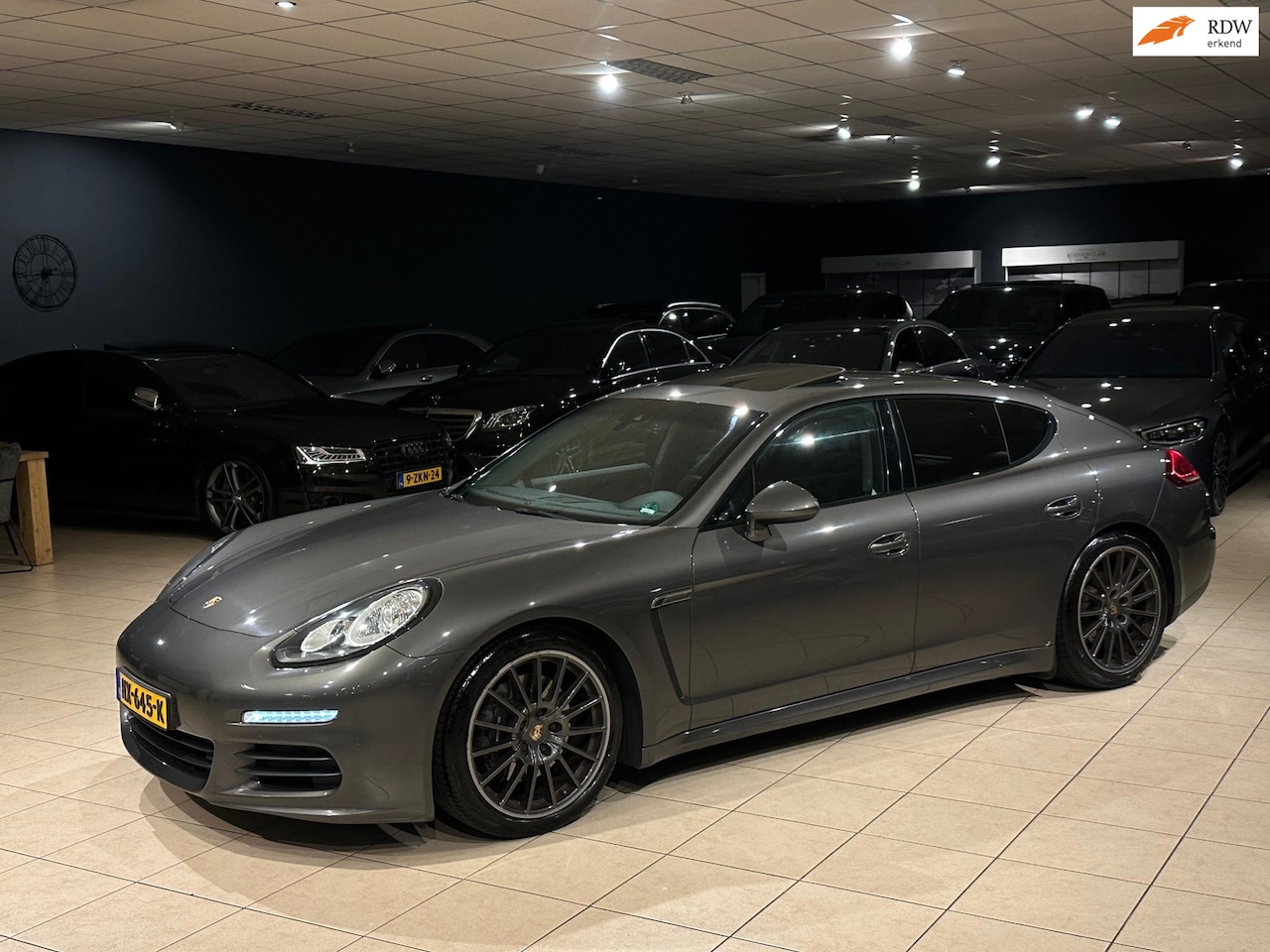 Porsche Panamera - 3.0 D/300pk/Facelift/Schuifdak/Memory/Luchtvering - AutoWereld.nl