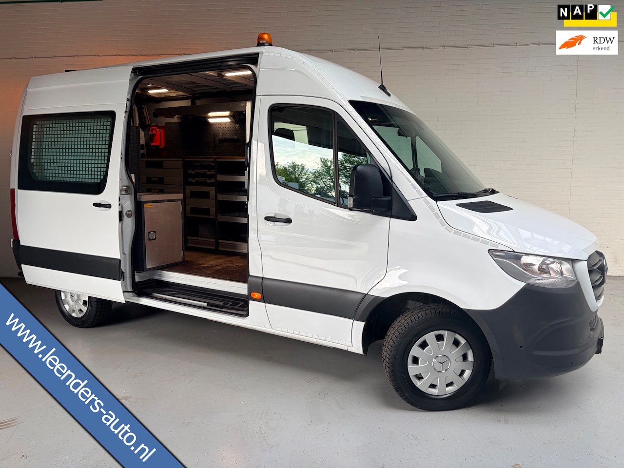Mercedes-Benz Sprinter - Automaat Servicewagen 314 2.2 CDI 140PK L2H2 euro6 BOTT, Victron V230, Standkachel Trekhaa - AutoWereld.nl