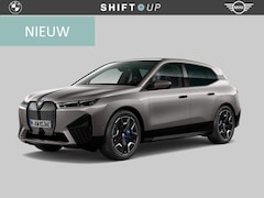 BMW iX - xDrive40 Skylounge | CoPilot | Elektr. Trekhaak | Harman Kardon