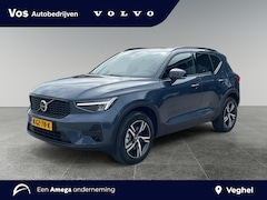 Volvo XC40 - B4 Plus Dark l Panoramadak l Trekhaak