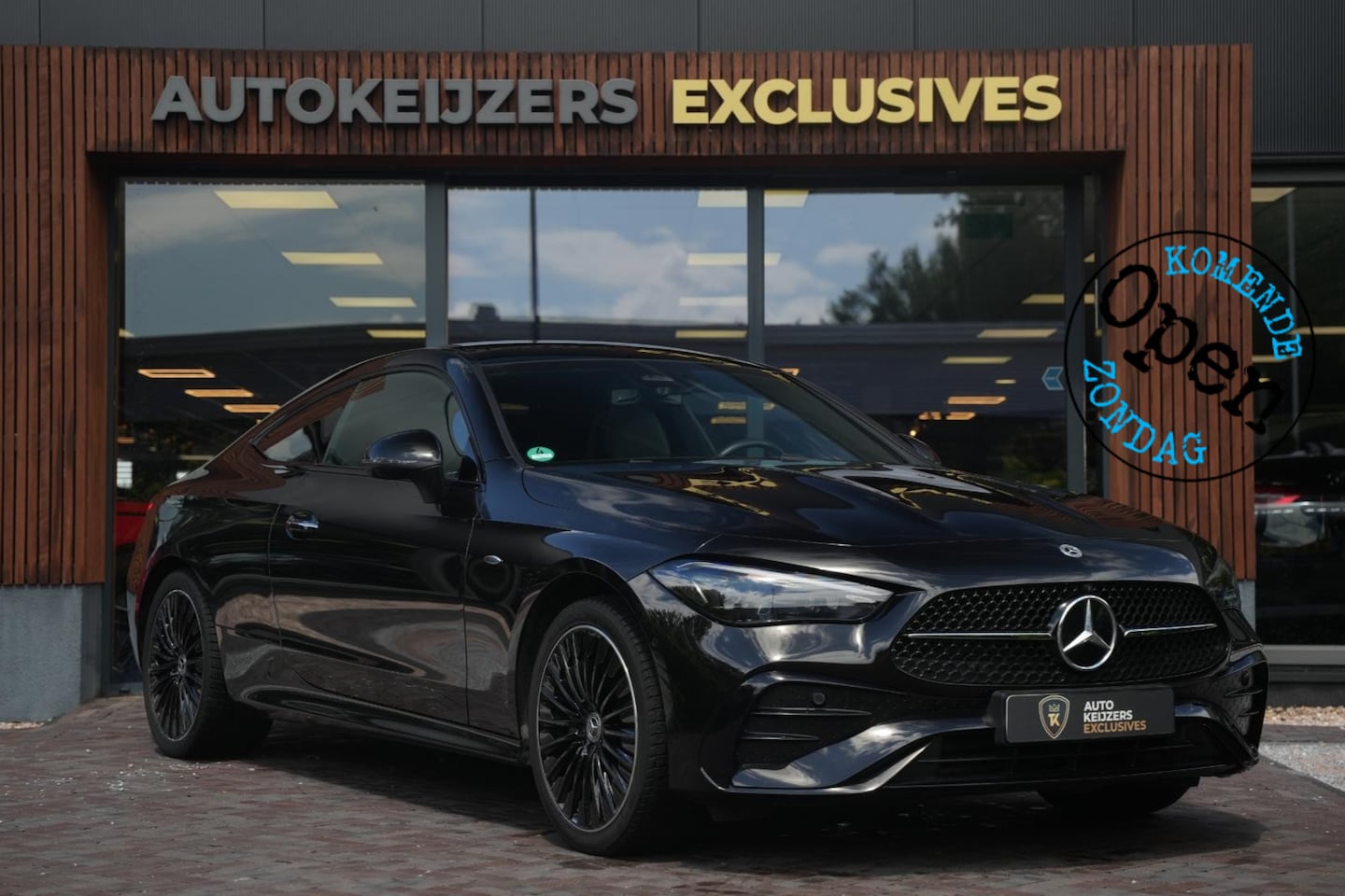 Mercedes-Benz CLE Coupé - 300 e AMG Line Panoramadak Burmester Memory Ambient Keyless - AutoWereld.nl