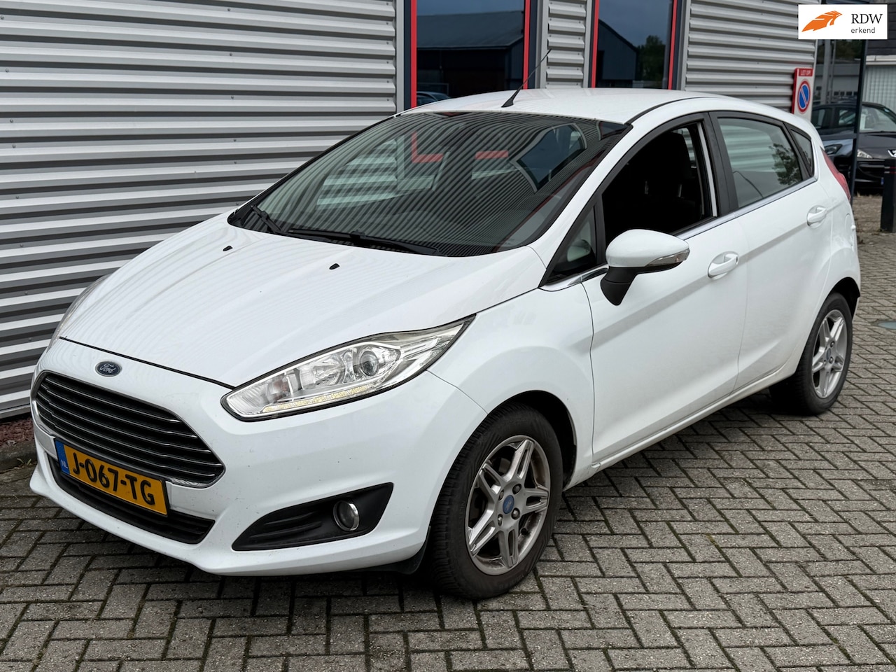Ford Fiesta - 1.0 EcoBoost Titanium 1.0 EcoBoost Titanium - AutoWereld.nl