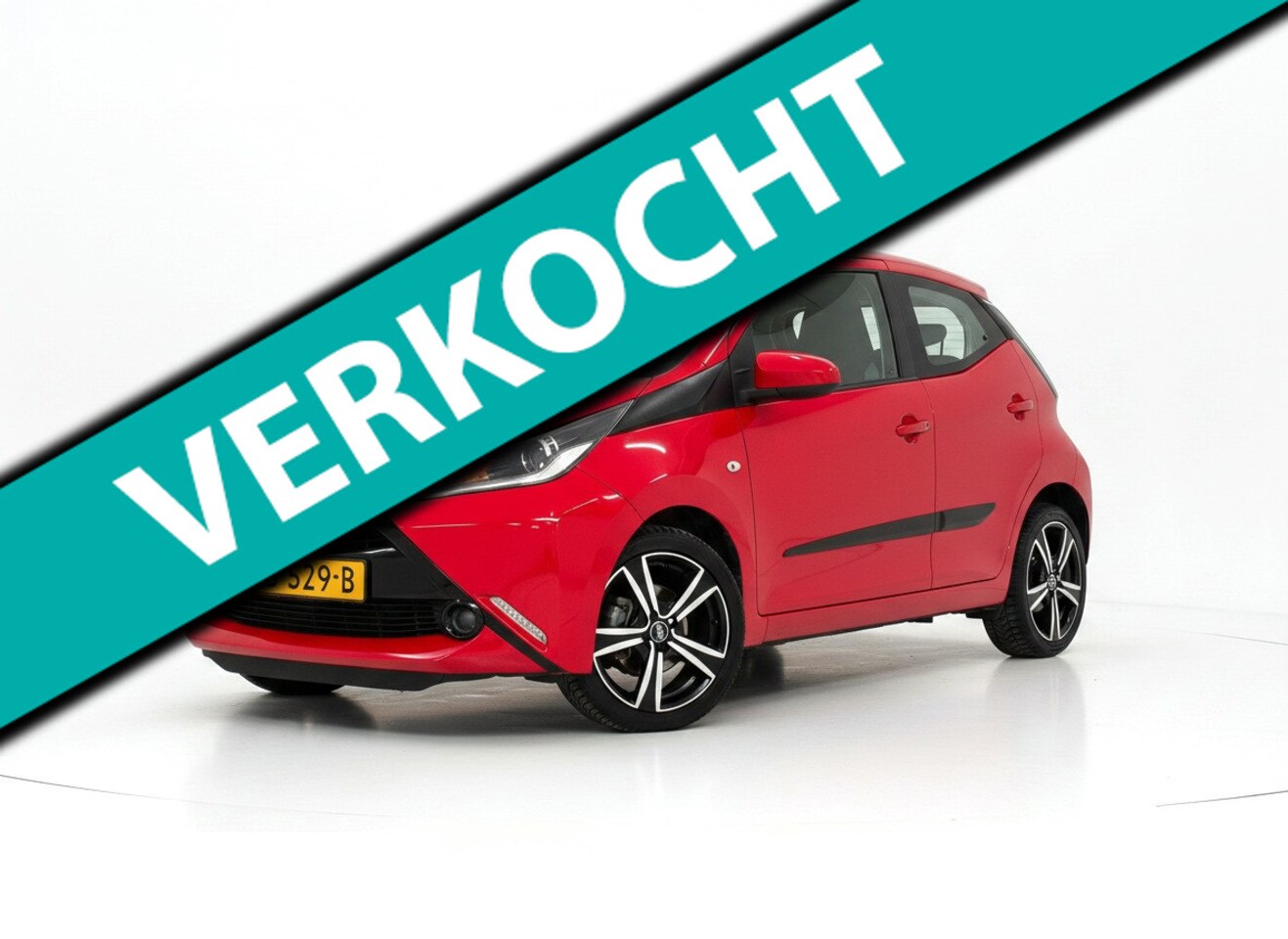 Toyota Aygo - 1.0 VVT-i x - Infotainment - Camera - Airco - AutoWereld.nl