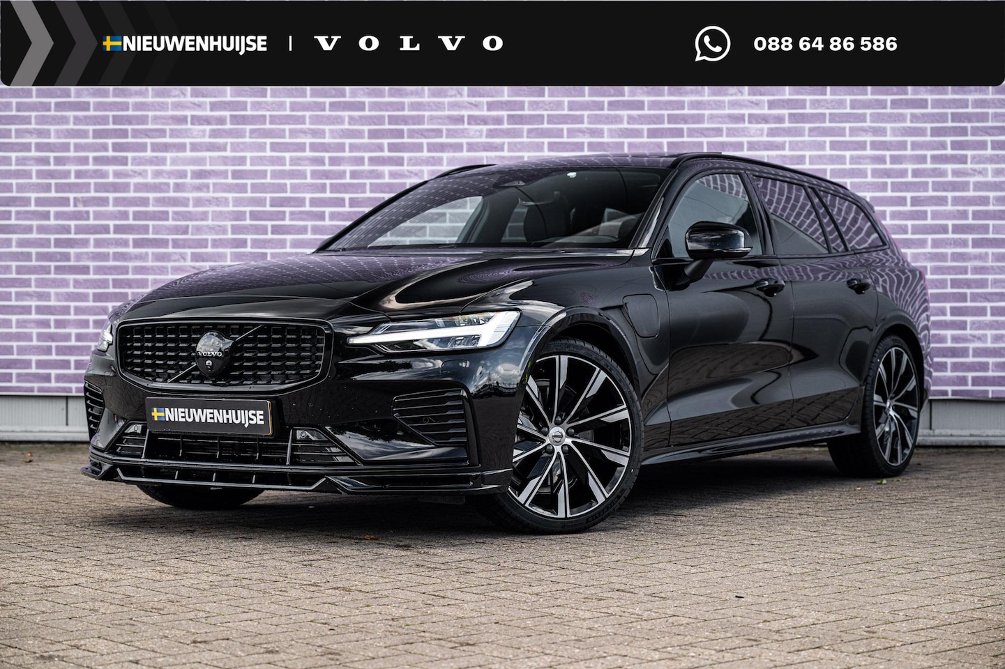 Volvo V60 - 2.0 T6 Plug-in hybrid AWD Ultra Dark | Trekhaak | 20" | Heico Body Kit | Black Pack | Schu - AutoWereld.nl