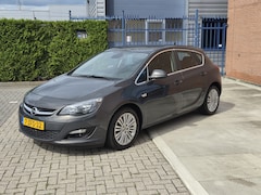 Opel Astra - 1.4 Turbo Blitz