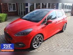 Ford Fiesta - 1.5 EcoBoost ST-3, 200pk, launch control, NAP