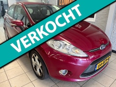 Ford Fiesta - 1.6 TDCi Titanium | Nieuwe APK | Trekhaak | PDC |