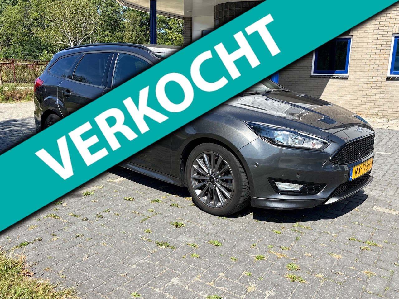 Ford Focus Wagon - 1.0 ST-Line/NAvi/Cliamte/Prk snr/Dealer auto - AutoWereld.nl