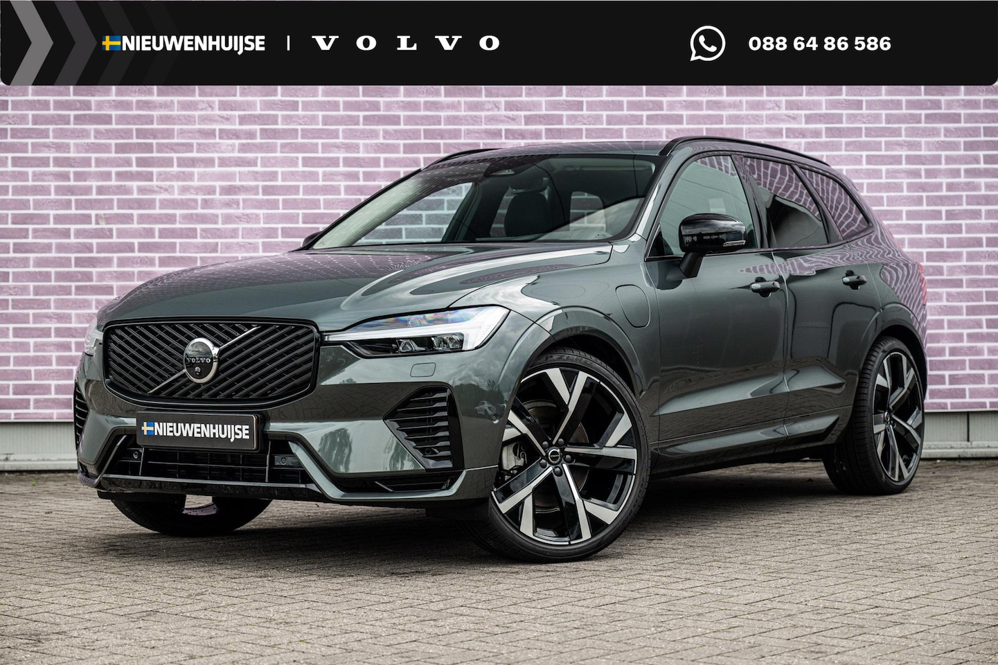 Volvo XC60 - 2.0 T6 Plug-in hybrid AWD Ultra Dark | Luchtvering | Trekhaak | Head Up Display | Adaptiev - AutoWereld.nl