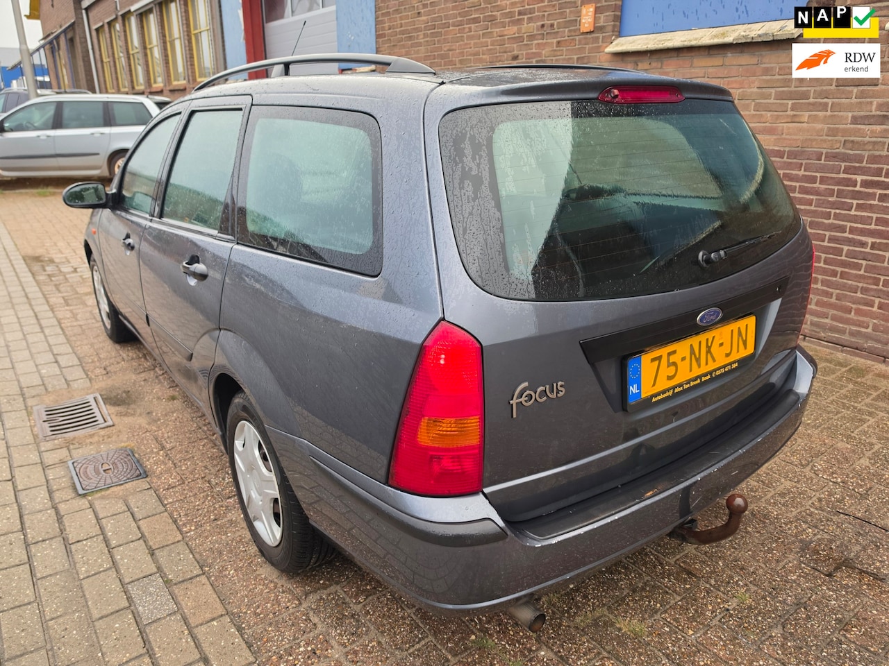 Ford Focus Wagon - 1.6-16V Cool Edition APK 4-3-27 * 750,- * - AutoWereld.nl