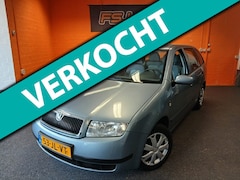 Skoda Fabia Combi - 1.4 16V / AUTOMAAT / COMFORT / AIRCO