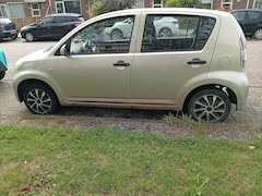 Daihatsu Sirion 2 - 1.0-12V Premium