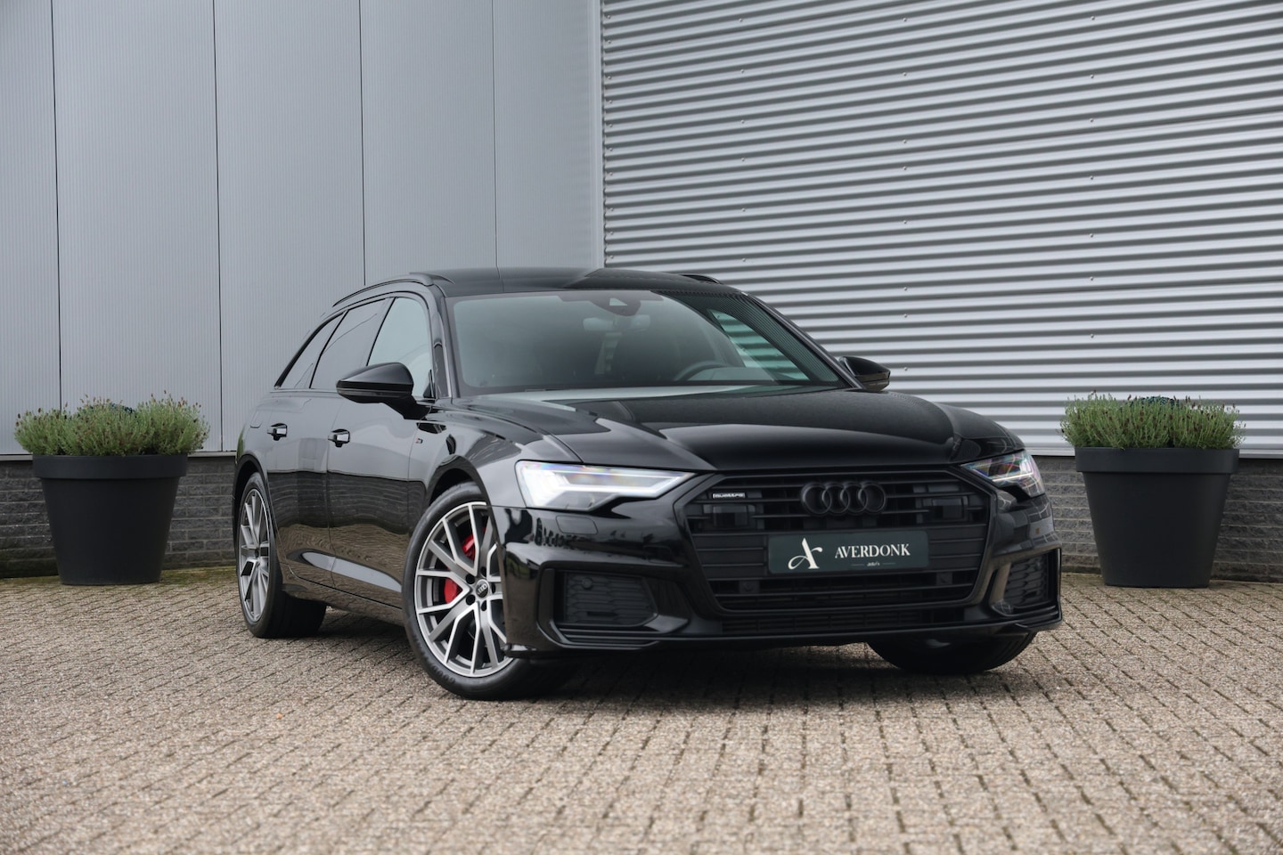Audi A6 Avant - 55 TFSI e Quattro Competition S-Line Black 367PK Pano|Trekh|HD Matrix|Memory|DLR - AutoWereld.nl