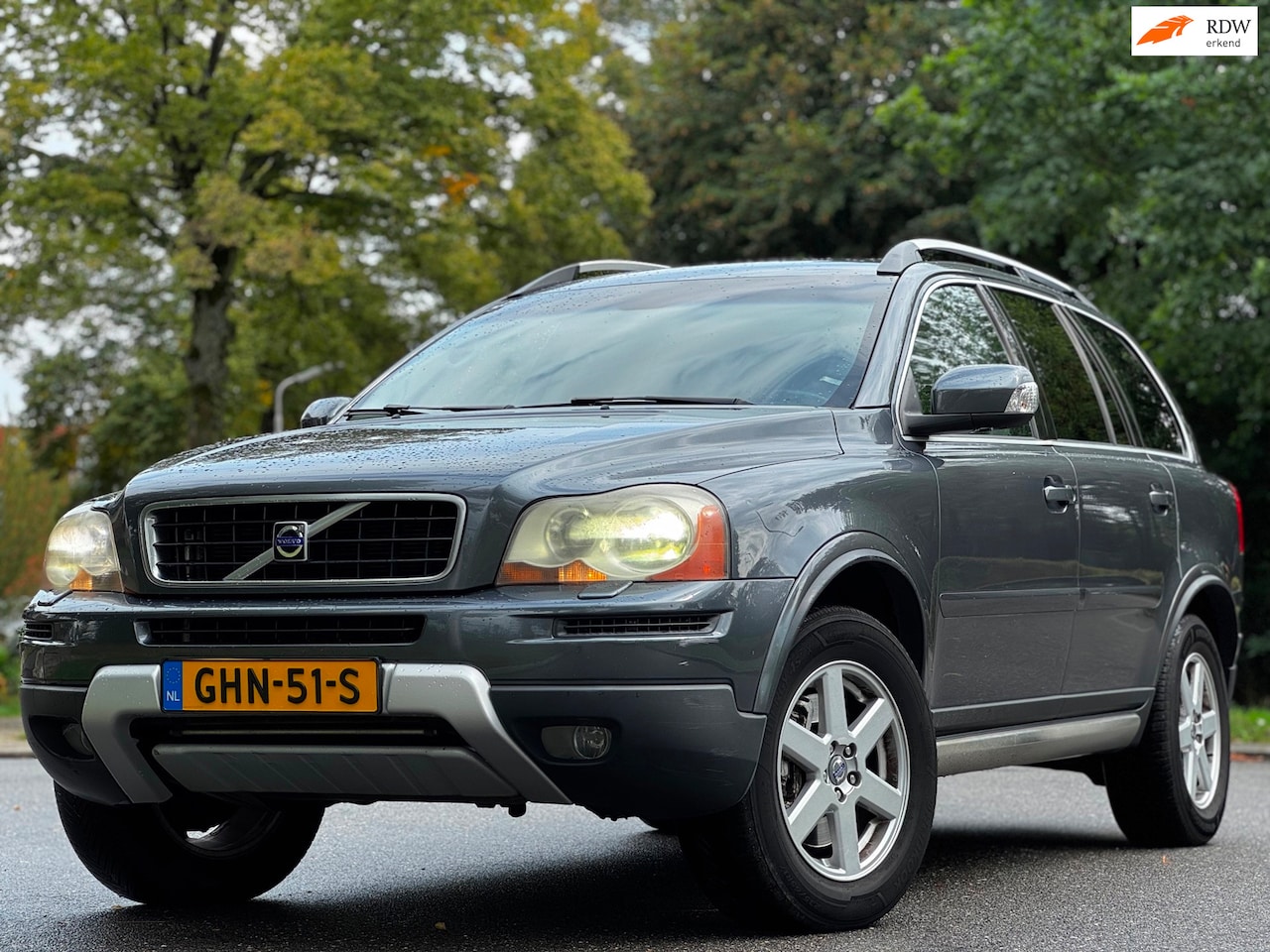 Volvo XC90 - 3.2 Momentum 5p.|AUT|CARPLAY|LEDER|CRUISE|TREKHAAK|INCL JAAR APK |BOEKJES|2XSLEUTELS| - AutoWereld.nl