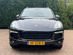 Porsche Cayenne - 3.0 S E-Hybrid Cayenne 3.0 V6 SE Hybrid Sport Chrono Panoroma
