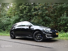 Volkswagen Golf - 1.4 TSI GTE | CC | NAV | Parkeerhulp | DSG |