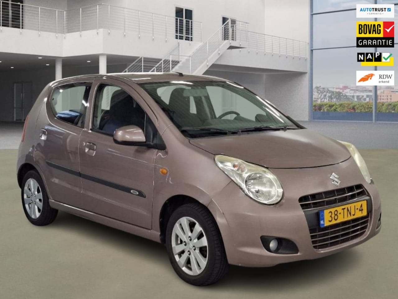 Suzuki Alto - 1.0 Exclusive 1e Eigenaar 55.900 km +NAP NL-auto - AutoWereld.nl