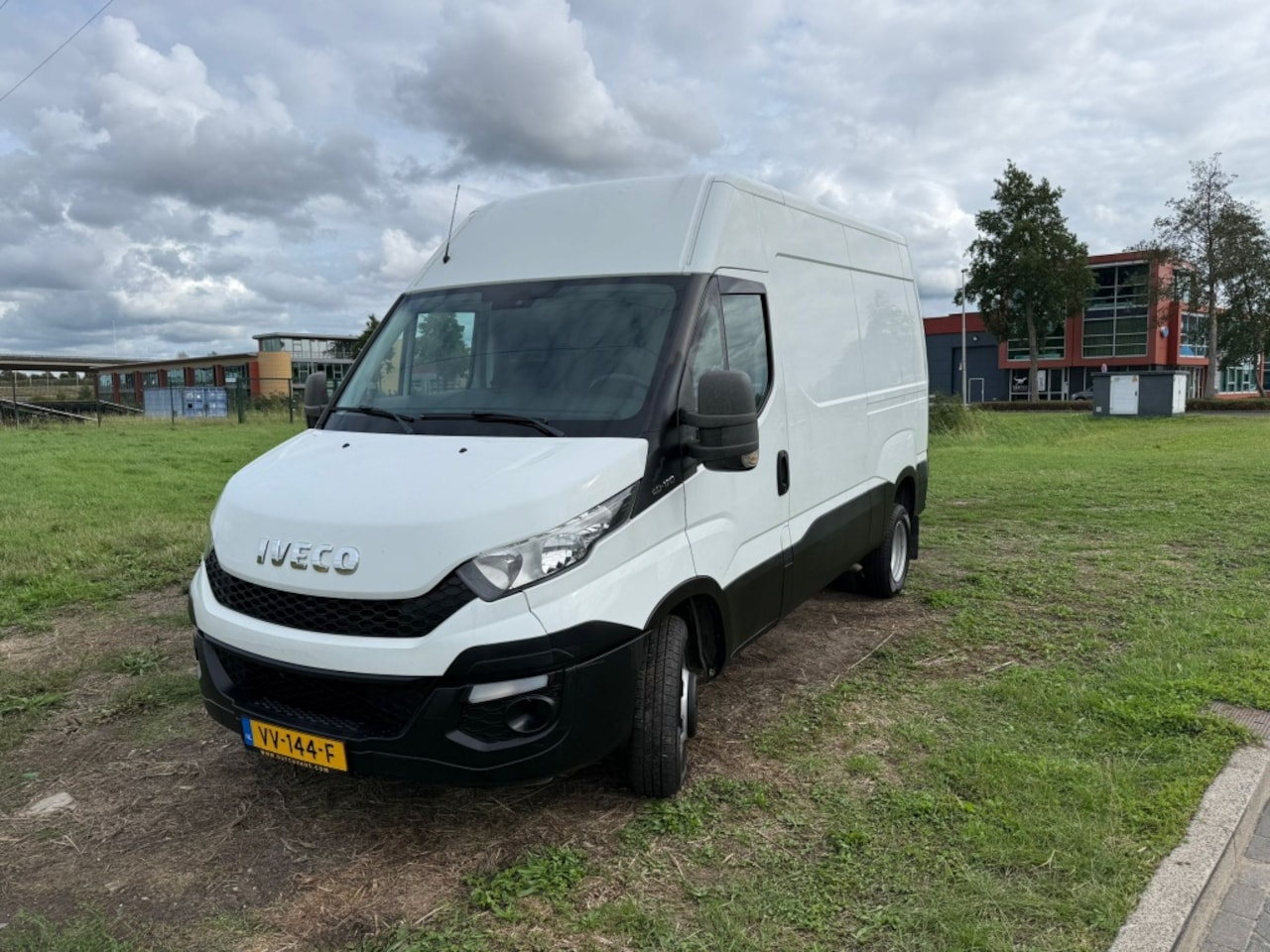 Iveco Daily - 40C17V 3.0 352 H3 L 40C17V 3.0 352 H3 L - AutoWereld.nl