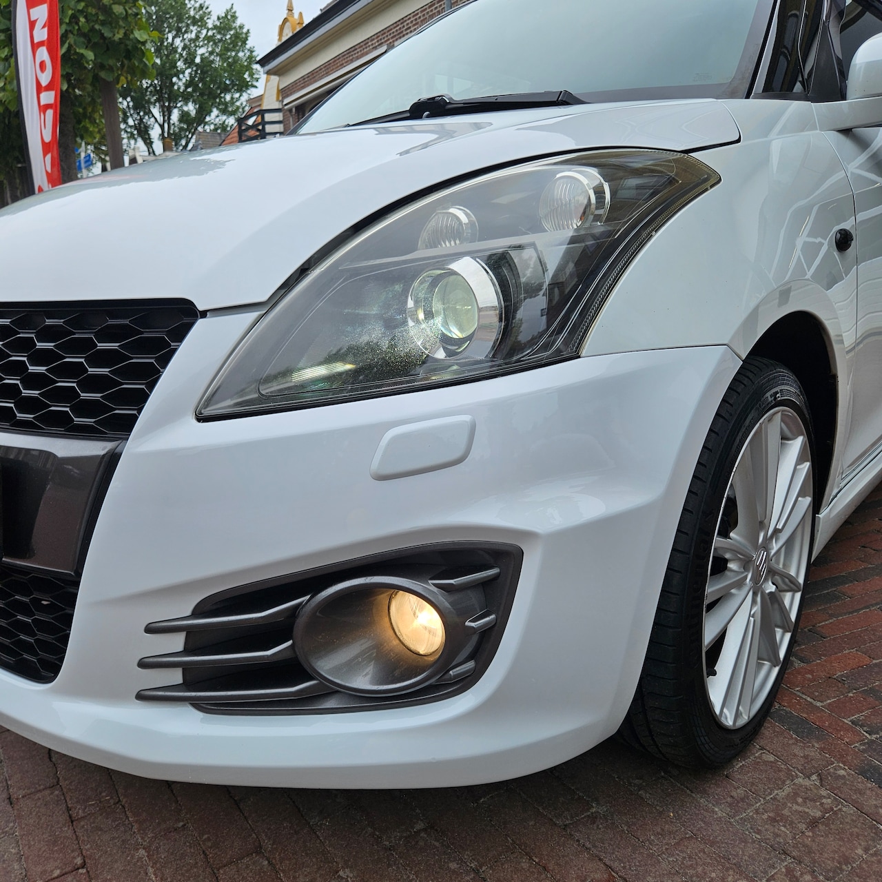 Suzuki Swift - 1.6 Sport