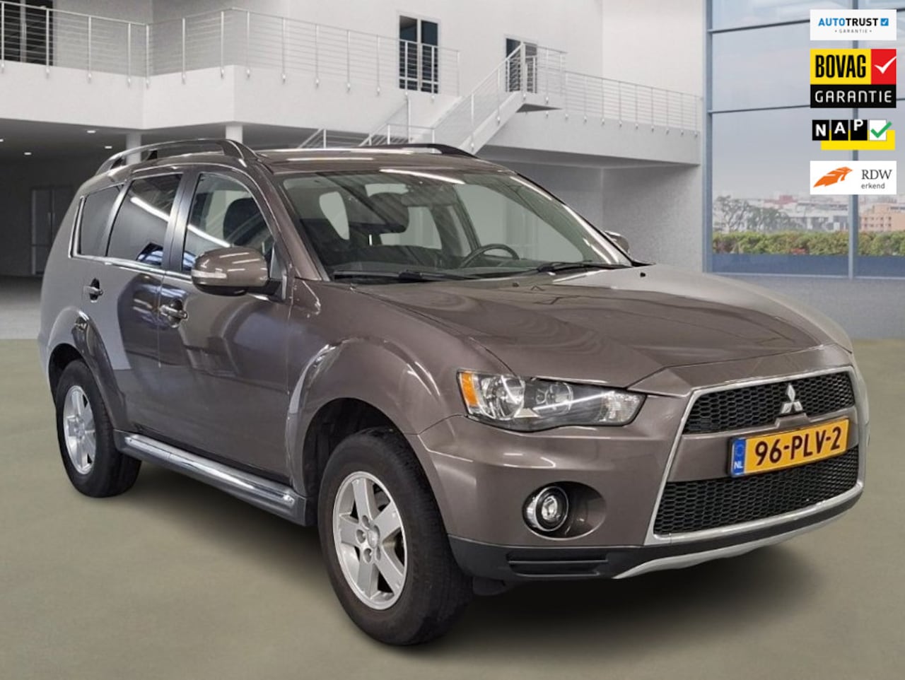 Mitsubishi Outlander - 2.0 Intro Edition Automaat 1e Eig. +NAP NL-auto - AutoWereld.nl
