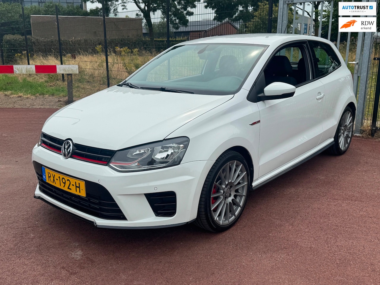 Volkswagen Polo - 1.8 TSI GTI 192PK DSG Navi 17inch LM - AutoWereld.nl
