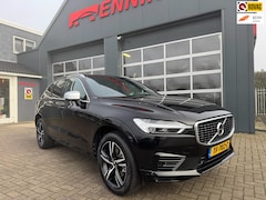 Volvo XC60 - 2.0 T8 Twin Engine AWD R-Design / Pano / ACC / Trekhaak / Top Auto