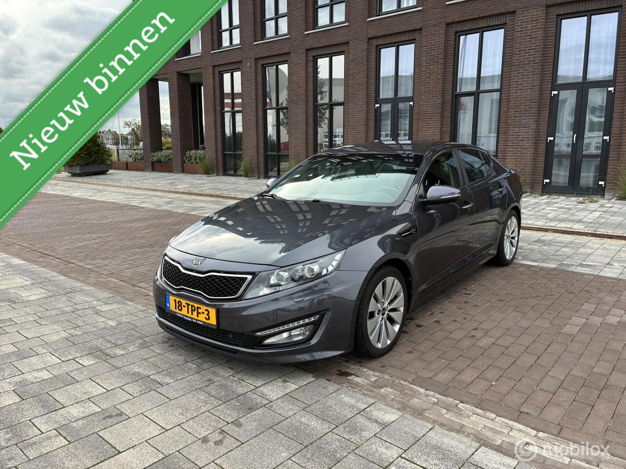 Kia Optima - 1.7 CRDi Super Pack Lane Cruise Xenon Leer PDC - AutoWereld.nl