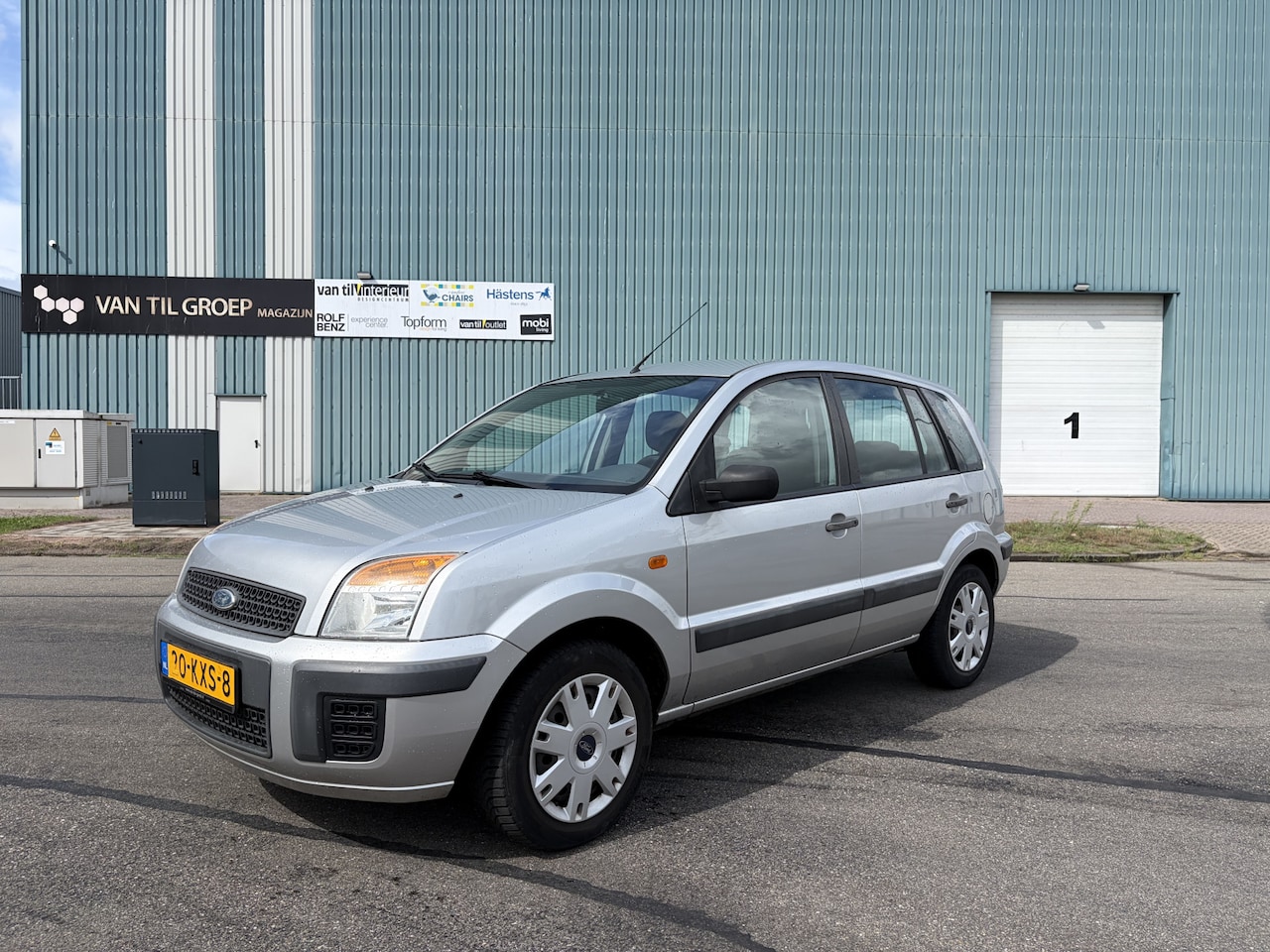 Ford Fusion - 1.4-16V Cool & Sound 81 PK. Zeer fijn rijdende auto met slechts 142.000 KM !!! Alle keurin - AutoWereld.nl