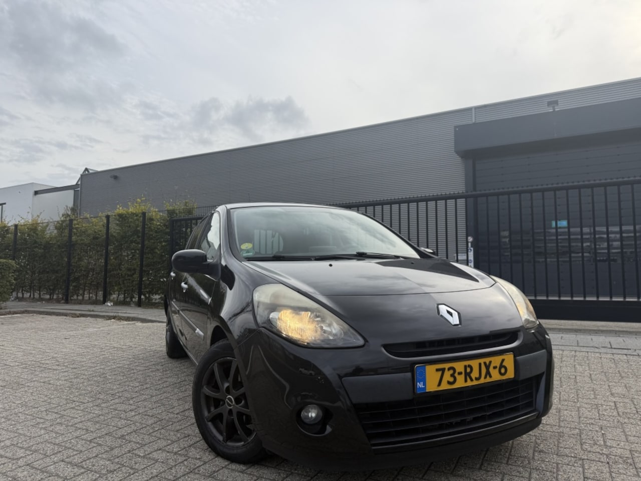 Renault Clio - 1.5 dCi Navi Clima Cruise Control - AutoWereld.nl