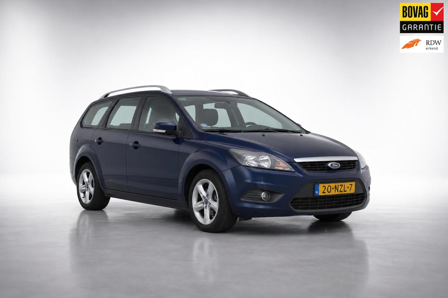 Ford Focus Wagon - 1.6 Comfort|airco|cruise|trekhaak - AutoWereld.nl