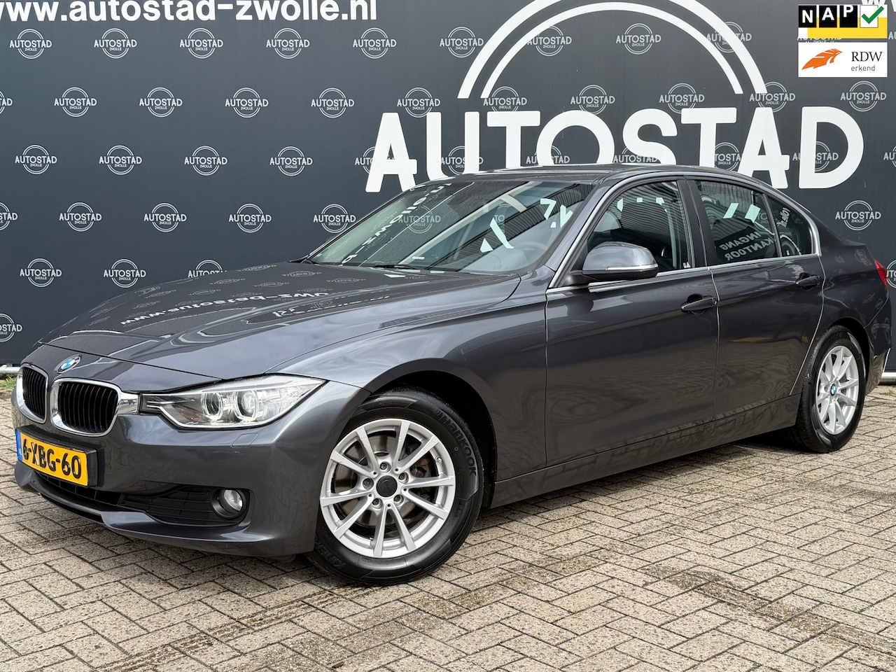 BMW 3-serie - 320i EfficientDynamics Edition High Executive NL-Auto / Automaat / Navi / Airco / NAP / AP - AutoWereld.nl