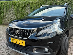 Peugeot 2008 - 1.2 PureTech Allure