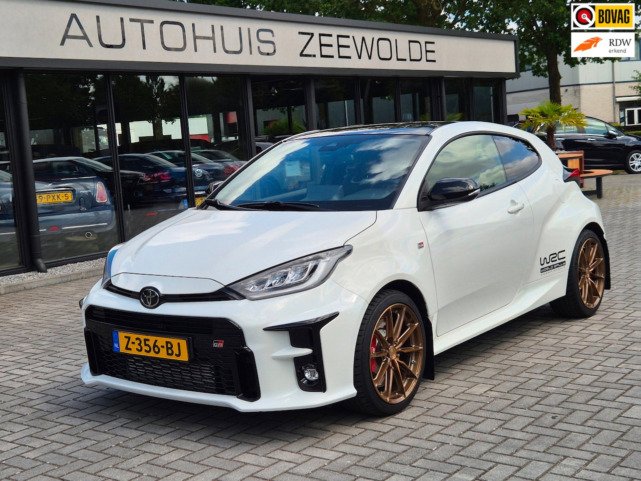 Toyota Yaris - 1.6 GR WRC CARBON 7 jaar garantie! - AutoWereld.nl