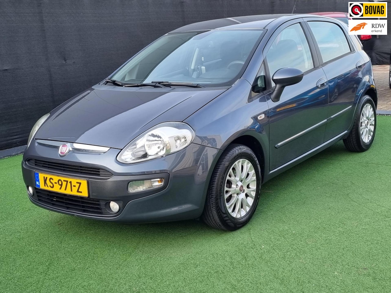 Fiat Punto Evo - 1.4 Dynamic AUTOMAAT NAVI! - AutoWereld.nl