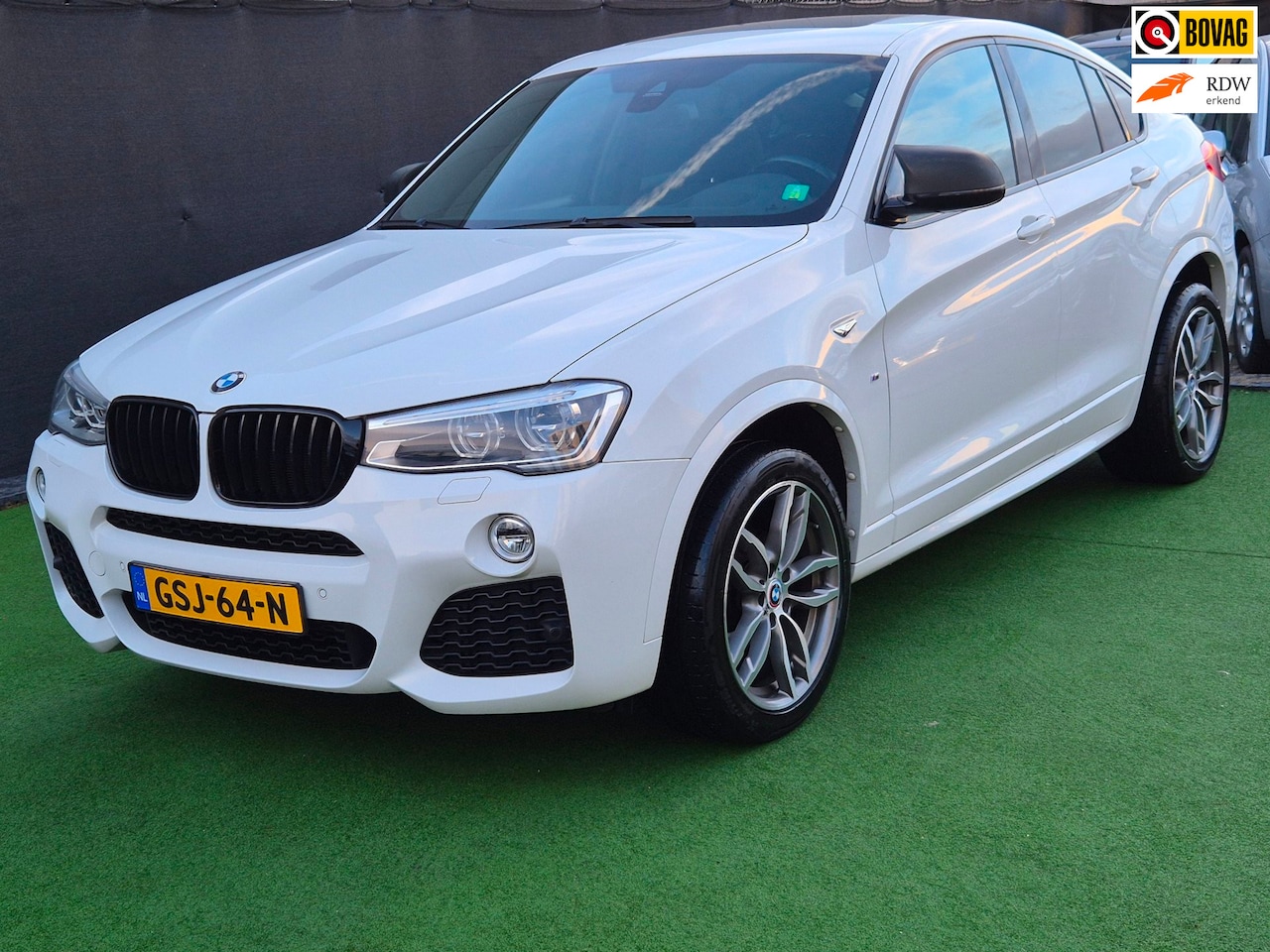 BMW X4 - 35i XDrive M-Pakket carbon! - AutoWereld.nl