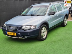 Volvo XC70 - Cross Country 2.4 T Comfort Line LEDER AUTOMAAT