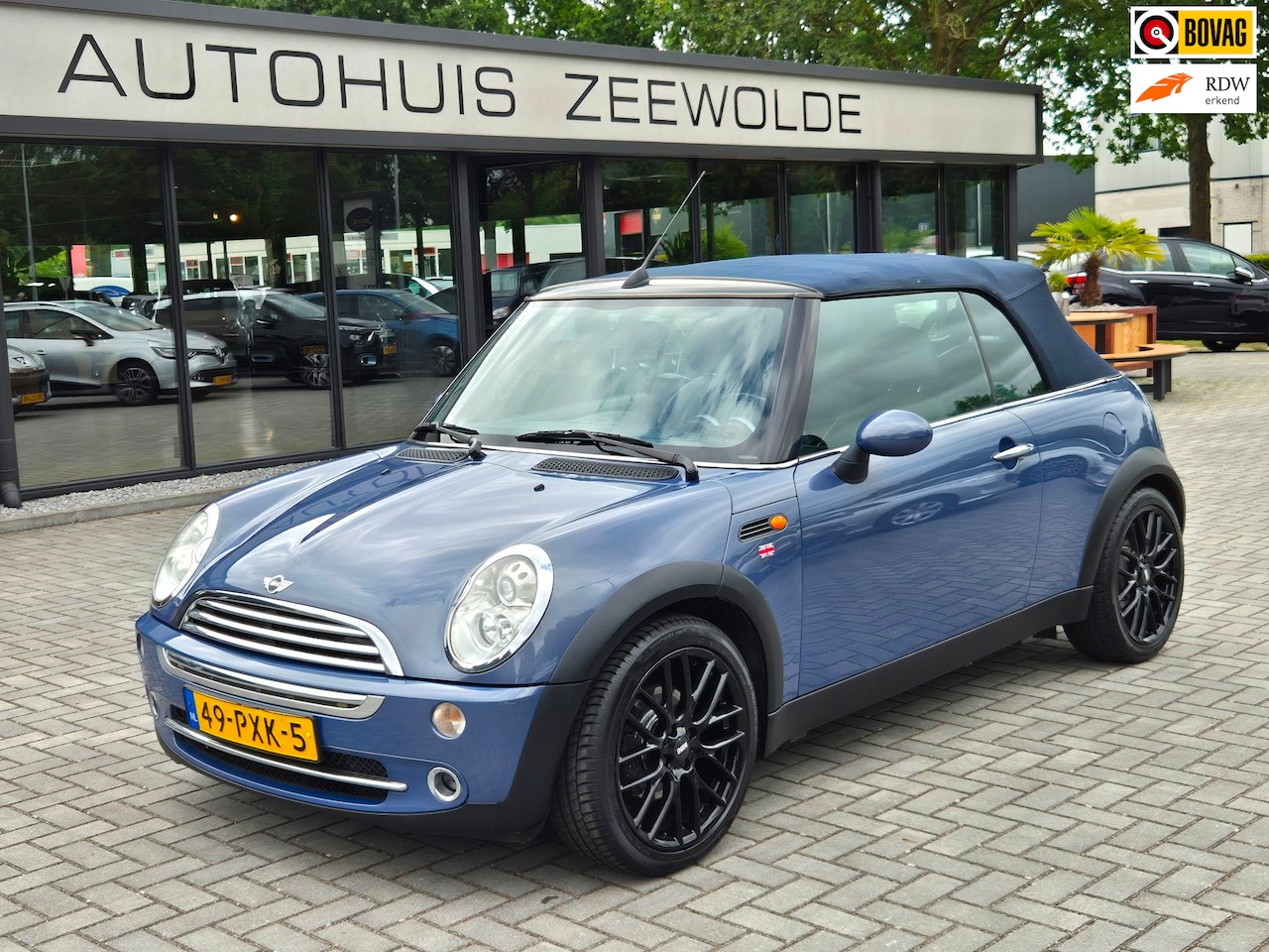 MINI Cabrio - Mini 1.6 Cooper LEDER NAVI! - AutoWereld.nl