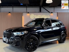 BMW X5 - 45e xDrive M-Sport Pano|HuD|Trekhaak|Laser|Luchtvering