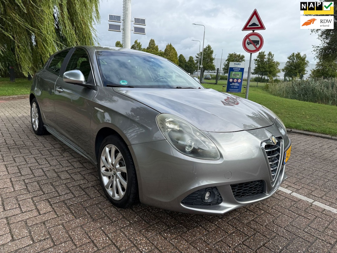 Alfa Romeo Giulietta - 1.4 T Distinctive 1.4 T Distinctive - AutoWereld.nl