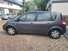 Renault Scénic - 1.6-16V Dynamique Comfort