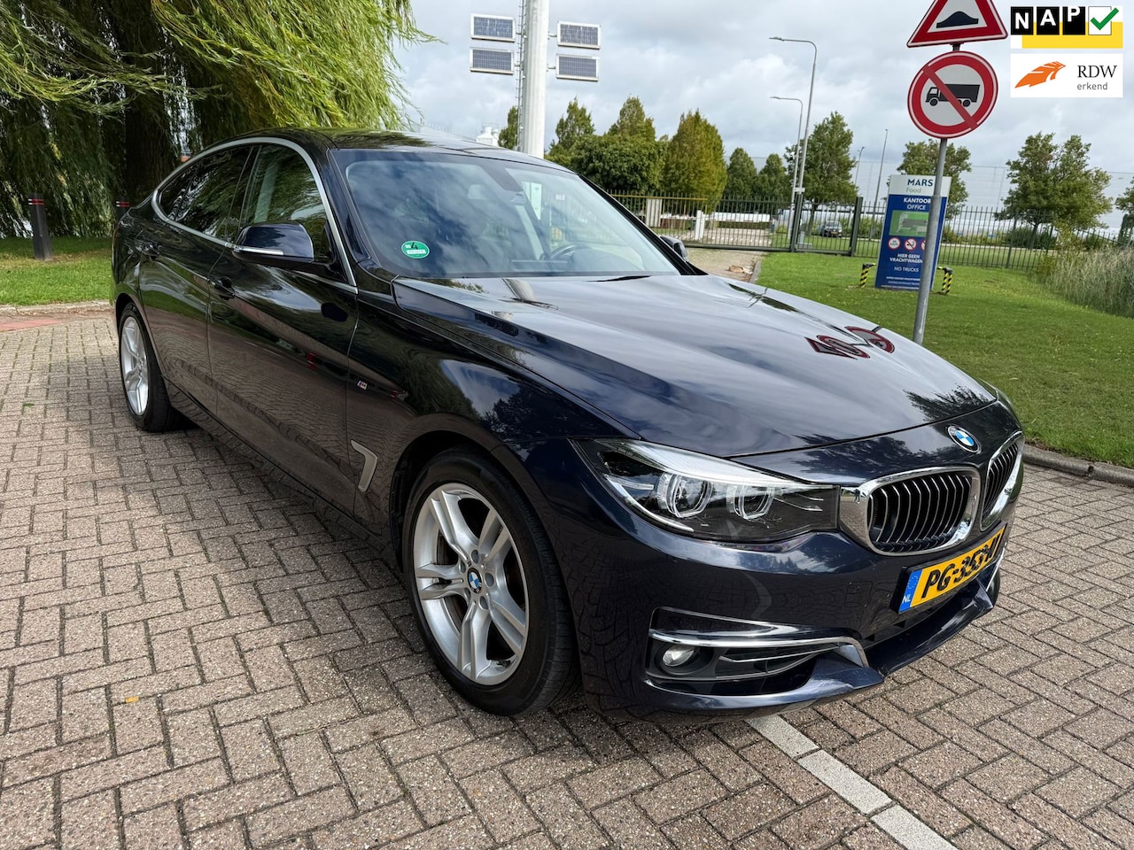 BMW 3-serie Gran Turismo - 320i Corporate Lease Executive 320i Corporate Lease Executive - AutoWereld.nl