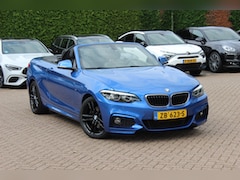 BMW 2-serie Cabrio - 220i High Exe. M Sport / 54.228 km/ NL Auto / Leder / CarPlay / Parkeerhulp V+A / 18'' / W