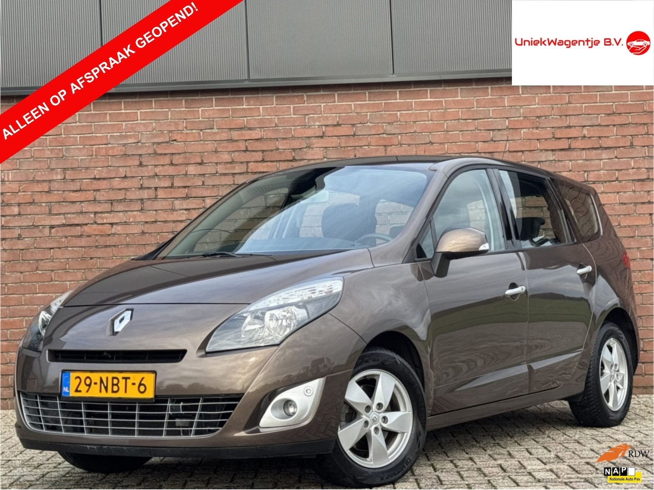 Renault Grand Scénic - 2.0 DYNAMIQUE 7P. | NL-AUTO! | 1E EIG! - AutoWereld.nl