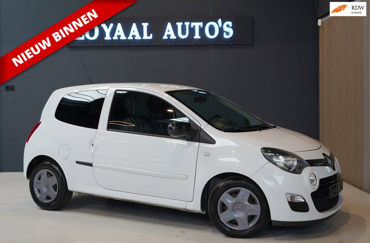 Renault Twingo - 1.2 16V Collection | AIRCO | CRUISE | ELEK.RAMEN | APK. - AutoWereld.nl