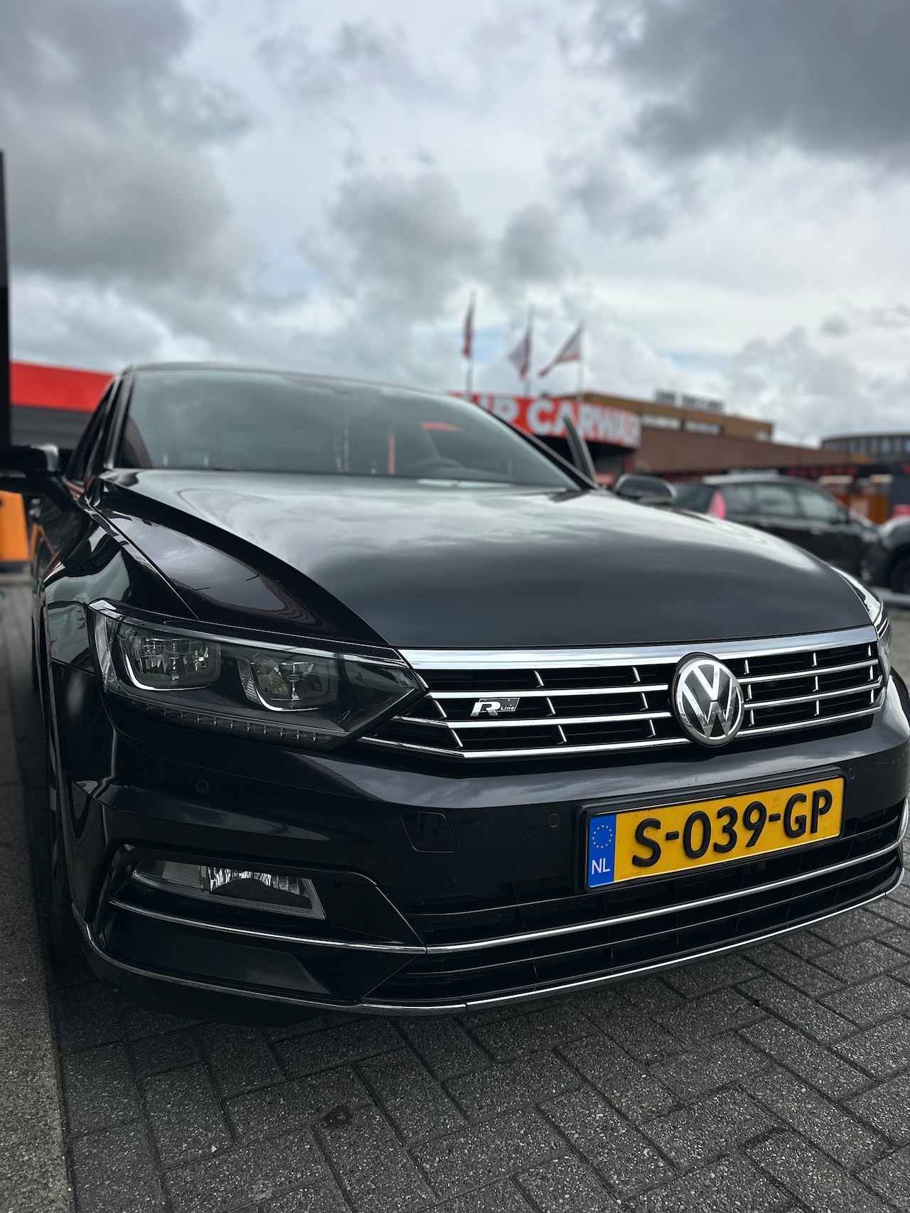 Volkswagen Passat - 2.0 TSI 4Motion Highline - AutoWereld.nl