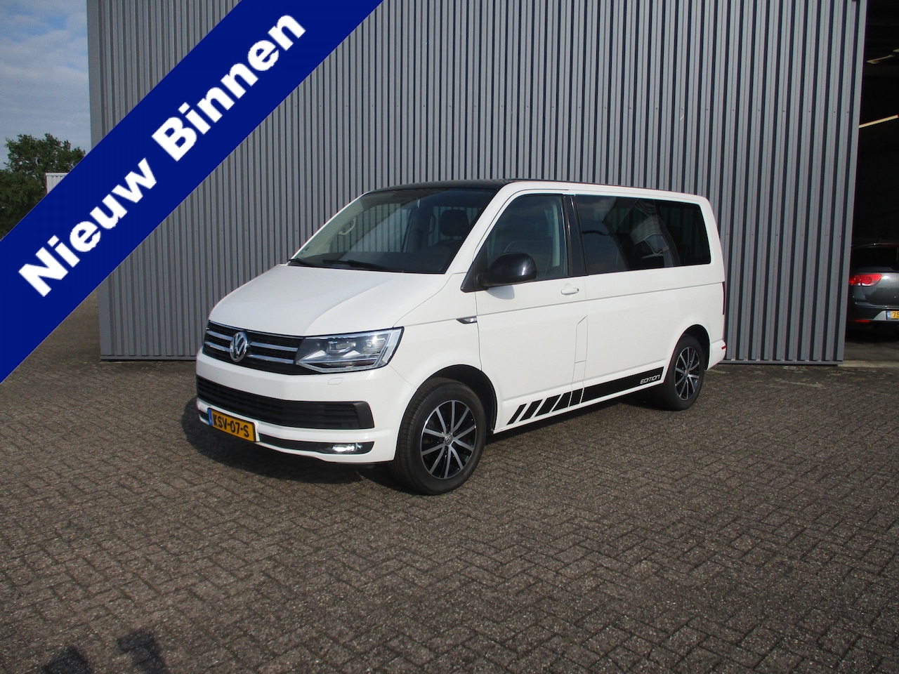 Volkswagen Transporter Multivan - 2.0 TDI 150 Pk Automaat Nav Led trekhaak 7 persoons - AutoWereld.nl
