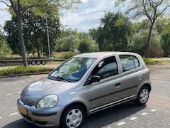 Toyota Yaris - 1.3 VVT-i Idols